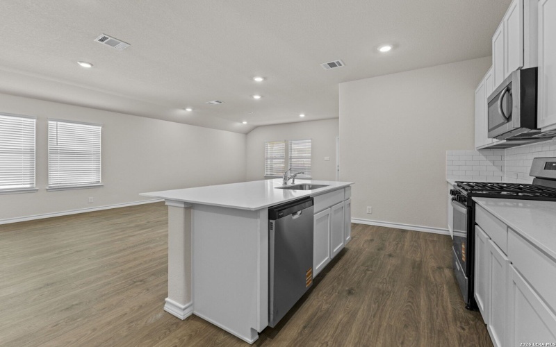 21018 Gravel Keep, San Antonio, TX 78266, 3 Bedrooms Bedrooms, ,2 BathroomsBathrooms,Residential,For Sale,21018 Gravel Keep,0,1950270