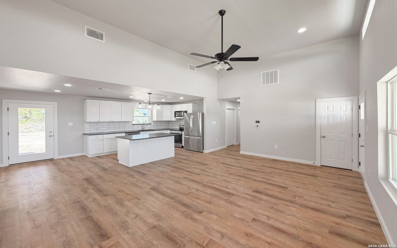 1155 Southline, Spring Branch, TX 78070, 3 Bedrooms Bedrooms, ,2 BathroomsBathrooms,Residential,For Sale,1155 Southline,0,1950623