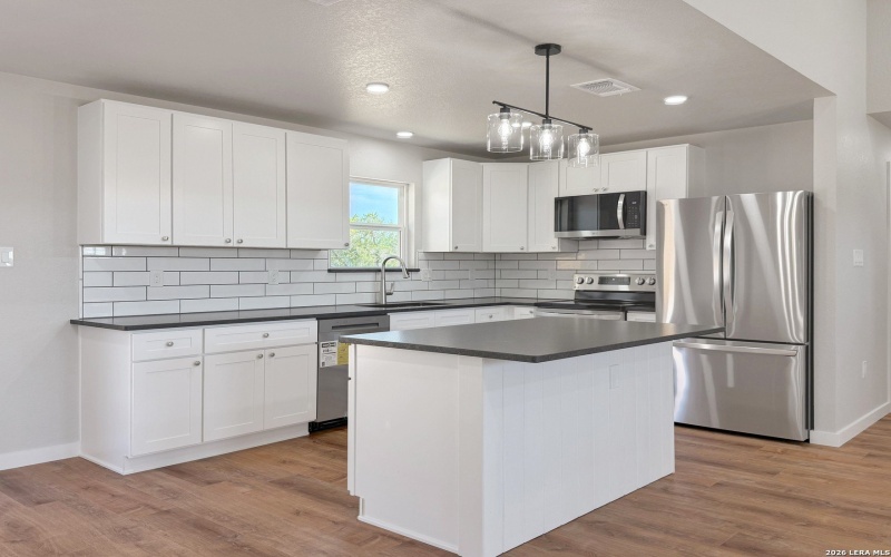 1155 Southline, Spring Branch, TX 78070, 3 Bedrooms Bedrooms, ,2 BathroomsBathrooms,Residential,For Sale,1155 Southline,0,1950623