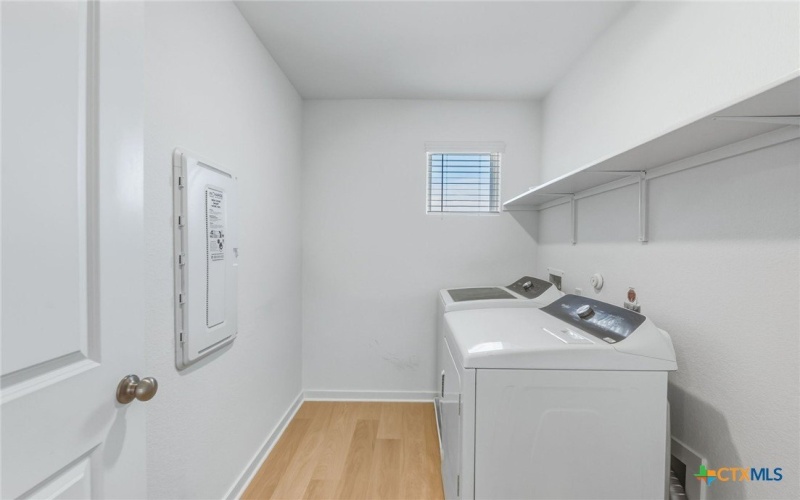 164 Golden Bell Way, Buda, TX 78610, 4 Bedrooms Bedrooms, ,3 BathroomsBathrooms,Residential,For Sale,164 Golden Bell Way,0,606909