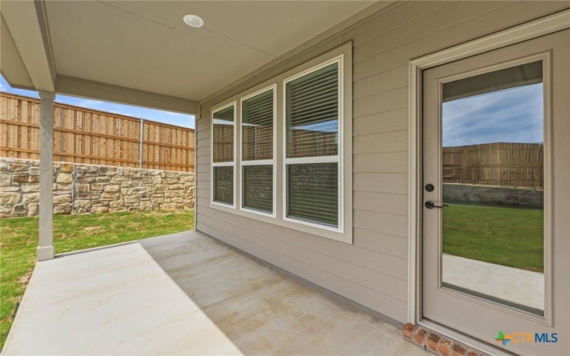 526 Rubber Tree Way, Buda, TX 78610, 4 Bedrooms Bedrooms, ,2 BathroomsBathrooms,Residential,For Sale,526 Rubber Tree Way,0,606941