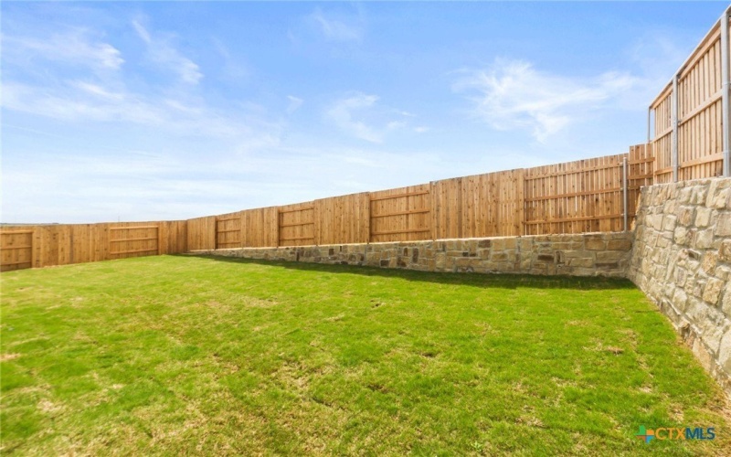 526 Rubber Tree Way, Buda, TX 78610, 4 Bedrooms Bedrooms, ,2 BathroomsBathrooms,Residential,For Sale,526 Rubber Tree Way,0,606941