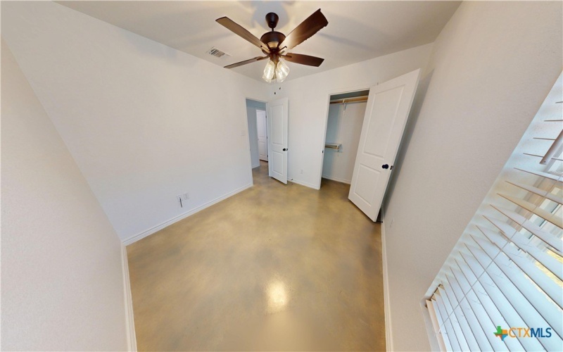 905 Smoke Tree Lane unit: A & B, Killeen, TX 76543, 6 Habitaciones Habitaciones , ,5 BañosBaños,Residential Multi Family,En Venta,905 Smoke Tree Lane unit: A & B,0,607913