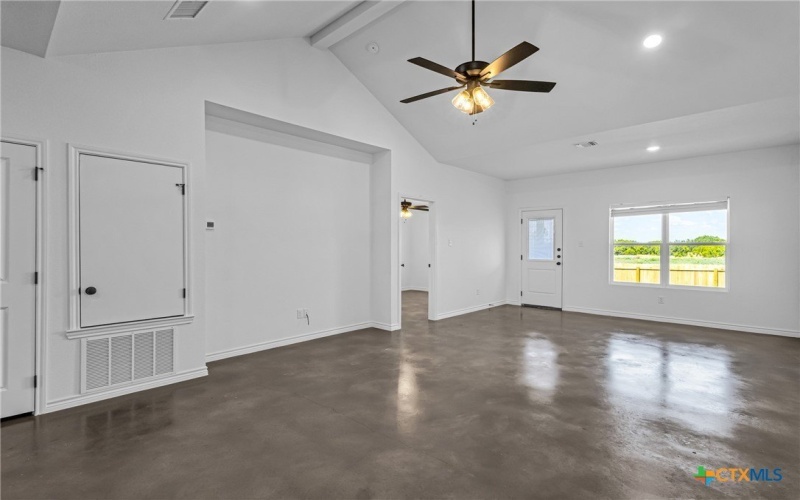 905 Smoke Tree Lane unit: A & B, Killeen, TX 76543, 6 Habitaciones Habitaciones , ,5 BañosBaños,Residential Multi Family,En Venta,905 Smoke Tree Lane unit: A & B,0,607913