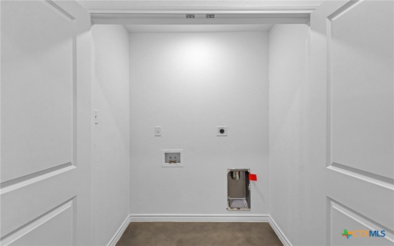 905 Smoke Tree Lane unit: A & B, Killeen, TX 76543, 6 Habitaciones Habitaciones , ,5 BañosBaños,Residential Multi Family,En Venta,905 Smoke Tree Lane unit: A & B,0,607913