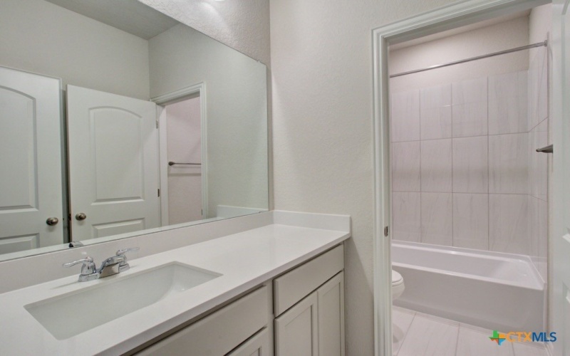 2827 Sacaton Drive, New Braunfels, TX 78130, 4 Bedrooms Bedrooms, ,3 BathroomsBathrooms,Residential,For Sale,2827 Sacaton Drive,0,607977