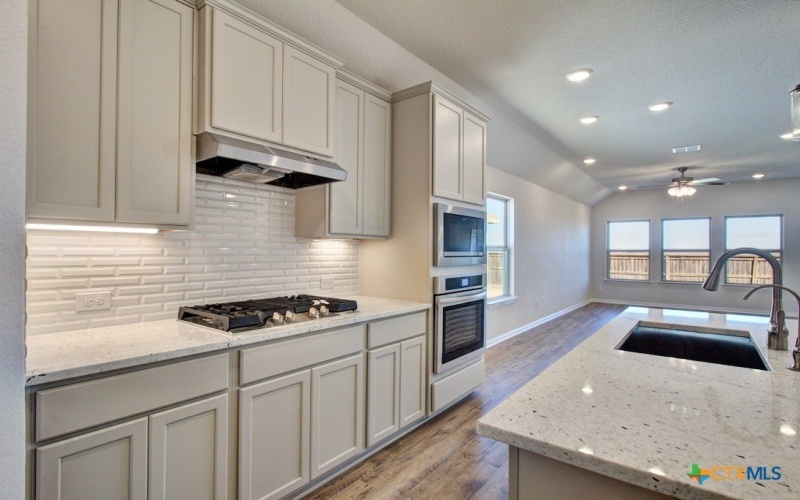 2827 Sacaton Drive, New Braunfels, TX 78130, 4 Bedrooms Bedrooms, ,3 BathroomsBathrooms,Residential,For Sale,2827 Sacaton Drive,0,607977