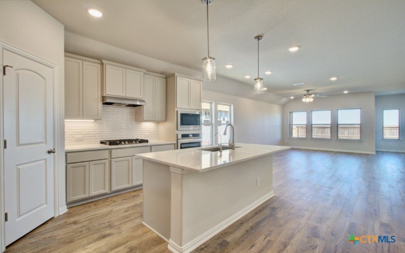 2827 Sacaton Drive, New Braunfels, TX 78130, 4 Bedrooms Bedrooms, ,3 BathroomsBathrooms,Residential,For Sale,2827 Sacaton Drive,0,607977