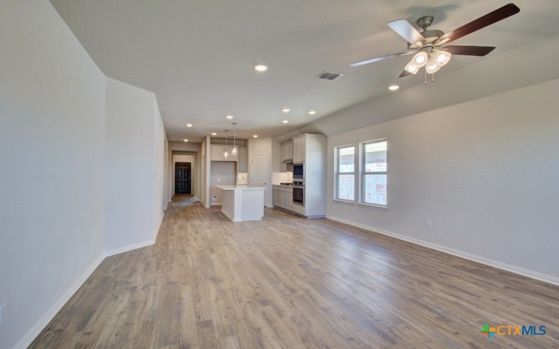 2827 Sacaton Drive, New Braunfels, TX 78130, 4 Bedrooms Bedrooms, ,3 BathroomsBathrooms,Residential,For Sale,2827 Sacaton Drive,0,607977