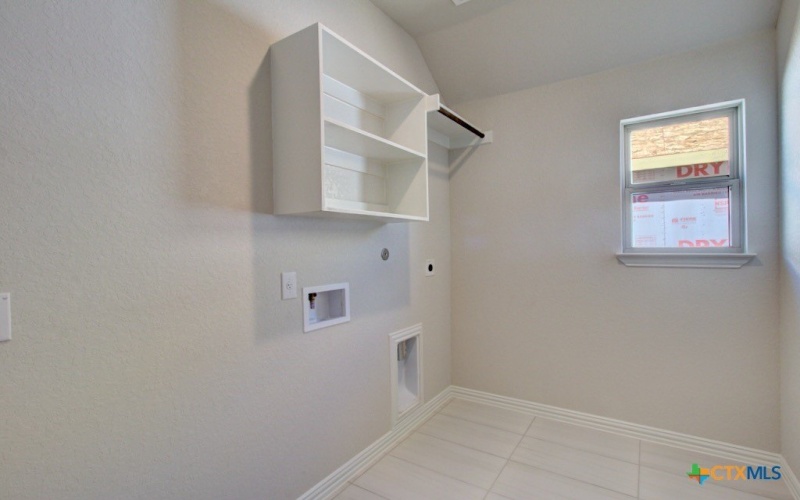 2827 Sacaton Drive, New Braunfels, TX 78130, 4 Bedrooms Bedrooms, ,3 BathroomsBathrooms,Residential,For Sale,2827 Sacaton Drive,0,607977