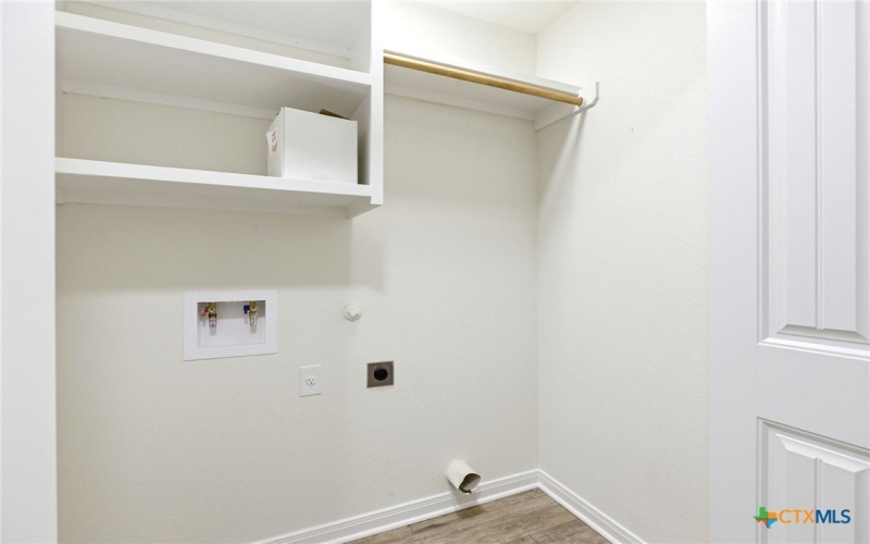 684 Appaloosa Drive, Fischer, TX 78623, 3 Bedrooms Bedrooms, ,2 BathroomsBathrooms,Residential,For Sale,684 Appaloosa Drive,0,607978