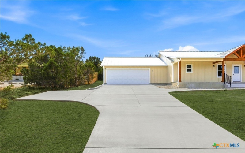 684 Appaloosa Drive, Fischer, TX 78623, 3 Bedrooms Bedrooms, ,2 BathroomsBathrooms,Residential,For Sale,684 Appaloosa Drive,0,607978