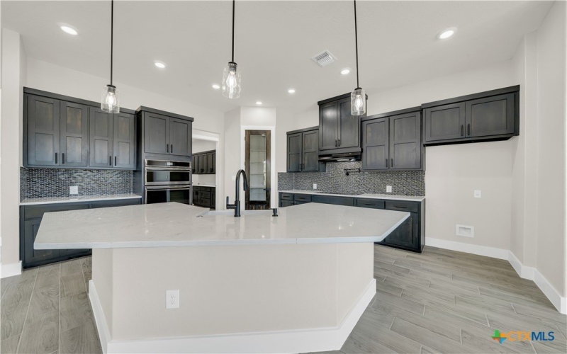 257 Private Road 2774, Mico, TX 78056, 3 Bedrooms Bedrooms, ,3 BathroomsBathrooms,Residential,For Sale,257 Private Road 2774,0,607991