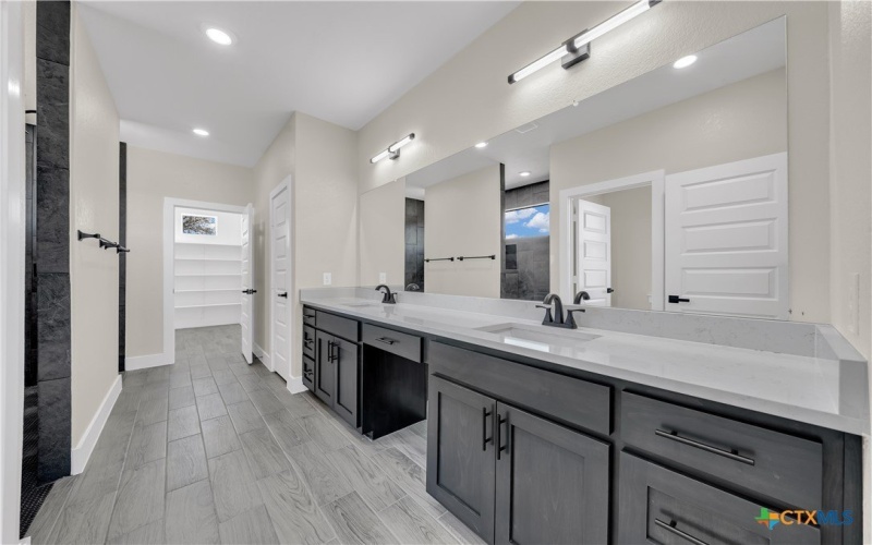 257 Private Road 2774, Mico, TX 78056, 3 Bedrooms Bedrooms, ,3 BathroomsBathrooms,Residential,For Sale,257 Private Road 2774,0,607991