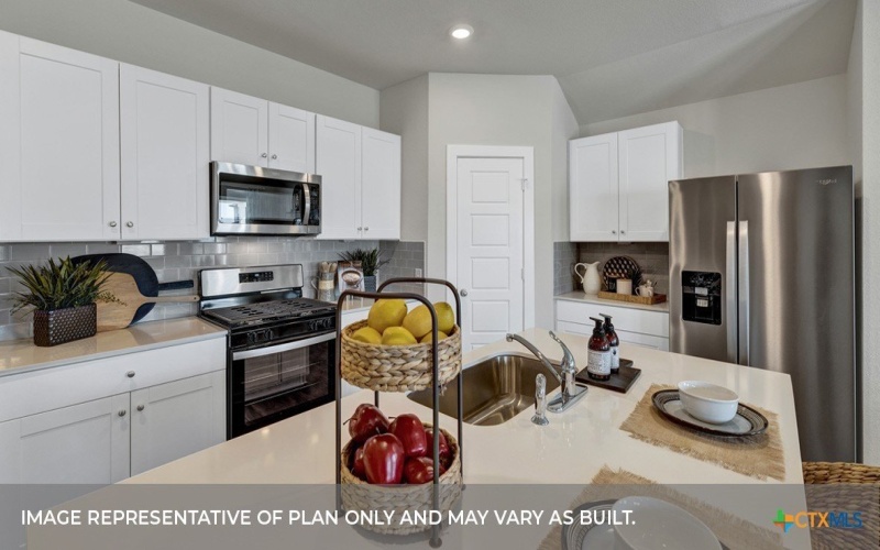 116 WAGNER Way, San Marcos, TX 78666, 4 Habitaciones Habitaciones , ,2 BañosBaños,Residential,En Venta,116 WAGNER Way,0,608013