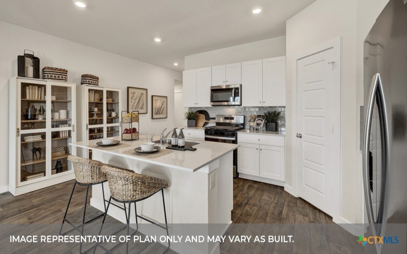 240 FLORA VISTA Street, San Marcos, TX 78666, 4 Habitaciones Habitaciones , ,2 BañosBaños,Residential,En Venta,240 FLORA VISTA Street,0,608017