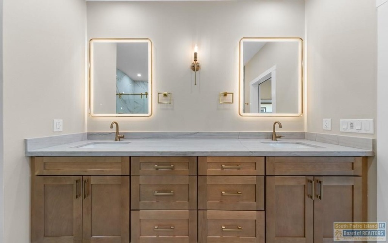 2742 Juan Castillo Ave., Port Isabel, TX 78578, 3 Bedrooms Bedrooms, ,2 BathroomsBathrooms,Residential,For Sale,2742 Juan Castillo Ave.,0,106024