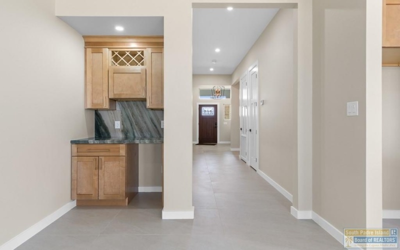 2742 Juan Castillo Ave., Port Isabel, TX 78578, 3 Bedrooms Bedrooms, ,2 BathroomsBathrooms,Residential,For Sale,2742 Juan Castillo Ave.,0,106024