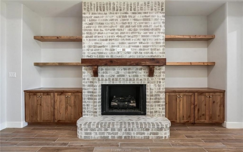 2822 Captain Drive, Bryan, TX 77808, 3 Habitaciones Habitaciones , ,2 BañosBaños,Residential,En Venta,2822 Captain Drive,0,26003236