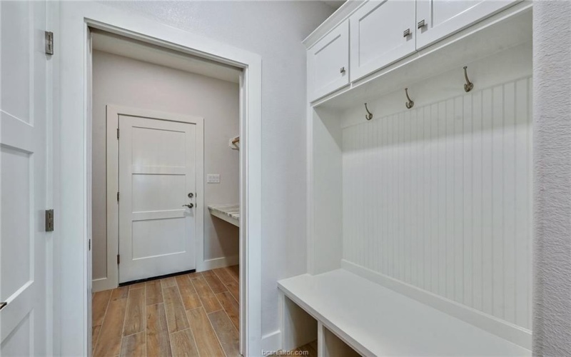 2822 Captain Drive, Bryan, TX 77808, 3 Habitaciones Habitaciones , ,2 BañosBaños,Residential,En Venta,2822 Captain Drive,0,26003236