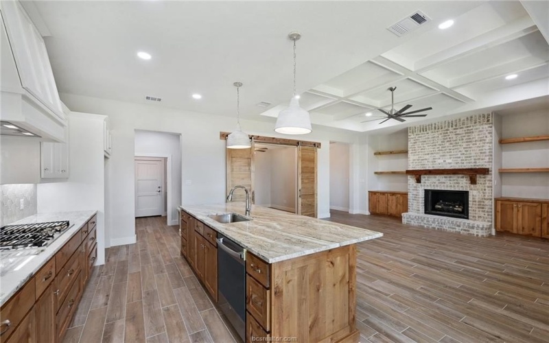 2822 Captain Drive, Bryan, TX 77808, 3 Habitaciones Habitaciones , ,2 BañosBaños,Residential,En Venta,2822 Captain Drive,0,26003236