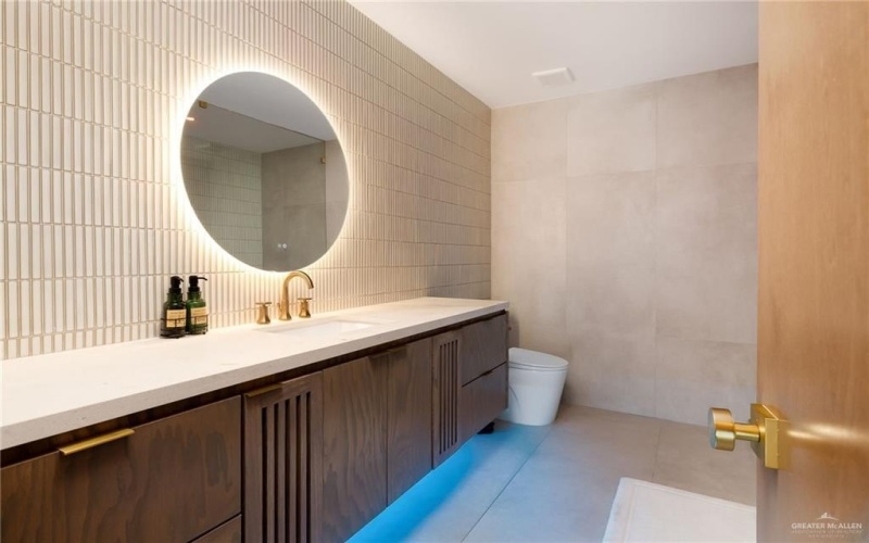 605 S 29th Street, McAllen, TX 78501, ,Residential Multi Family,For Sale,605 S 29th Street,0,497411