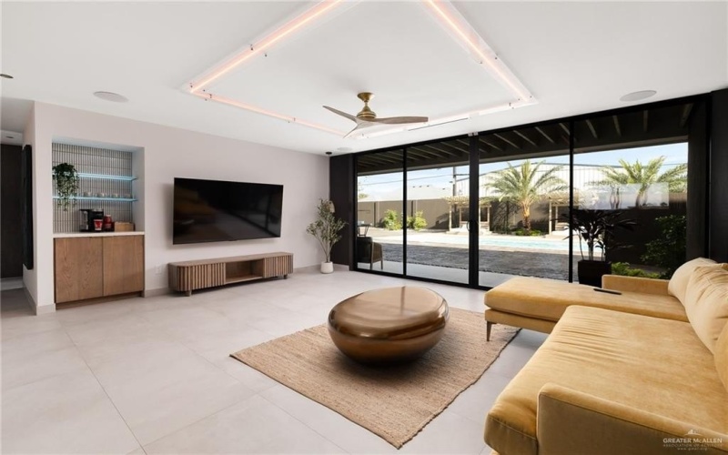 605 S 29th Street, McAllen, TX 78501, ,Residential Multi Family,For Sale,605 S 29th Street,0,497411