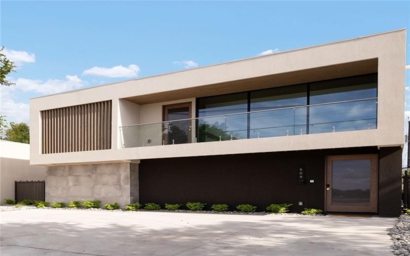 605 S 29th Street, McAllen, TX 78501, ,Residential Multi Family,For Sale,605 S 29th Street,0,497411