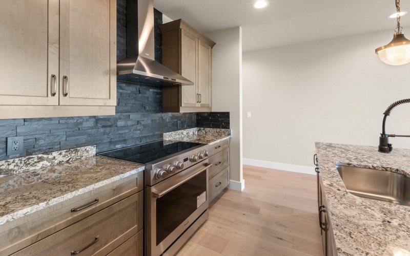 2130 Vista Ridge Dr, Kerrville, TX 78028, 3 Bedrooms Bedrooms, ,2 BathroomsBathrooms,Residential,For Sale,2130 Vista Ridge Dr,0,123842