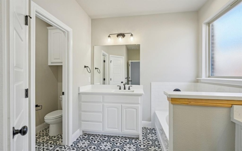 218 Cheyenne Trail, Alvarado, TX 76009, 3 Bedrooms Bedrooms, ,2 BathroomsBathrooms,Residential,For Sale,218 Cheyenne Trail,0,21109768