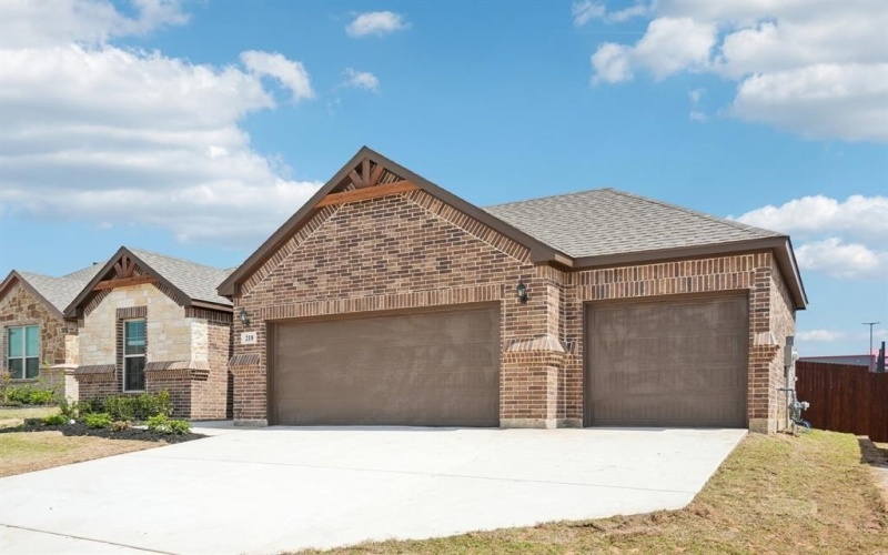 218 Cheyenne Trail, Alvarado, TX 76009, 3 Bedrooms Bedrooms, ,2 BathroomsBathrooms,Residential,For Sale,218 Cheyenne Trail,0,21109768