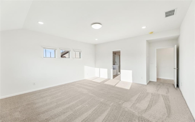1552 Laurel Avenue, Aubrey, TX 76227, 5 Bedrooms Bedrooms, ,3 BathroomsBathrooms,Residential,For Sale,1552 Laurel Avenue,20722473