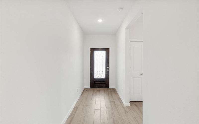 1552 Laurel Avenue, Aubrey, TX 76227, 5 Bedrooms Bedrooms, ,3 BathroomsBathrooms,Residential,For Sale,1552 Laurel Avenue,20722473