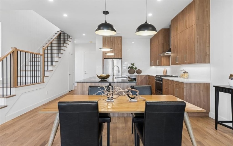 6607 Roper Street, Dallas, TX 75209, 3 Bedrooms Bedrooms, ,2 BathroomsBathrooms,Residential,For Sale,6607 Roper Street,0,21139302