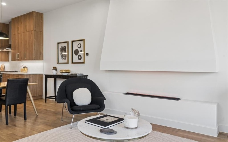 6607 Roper Street, Dallas, TX 75209, 3 Bedrooms Bedrooms, ,2 BathroomsBathrooms,Residential,For Sale,6607 Roper Street,0,21139302