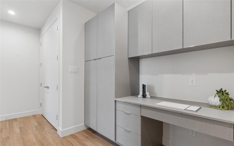 6607 Roper Street, Dallas, TX 75209, 3 Bedrooms Bedrooms, ,2 BathroomsBathrooms,Residential,For Sale,6607 Roper Street,0,21139302