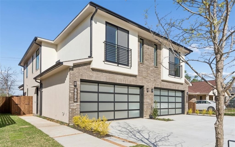 6607 Roper Street, Dallas, TX 75209, 3 Bedrooms Bedrooms, ,2 BathroomsBathrooms,Residential,For Sale,6607 Roper Street,0,21139302