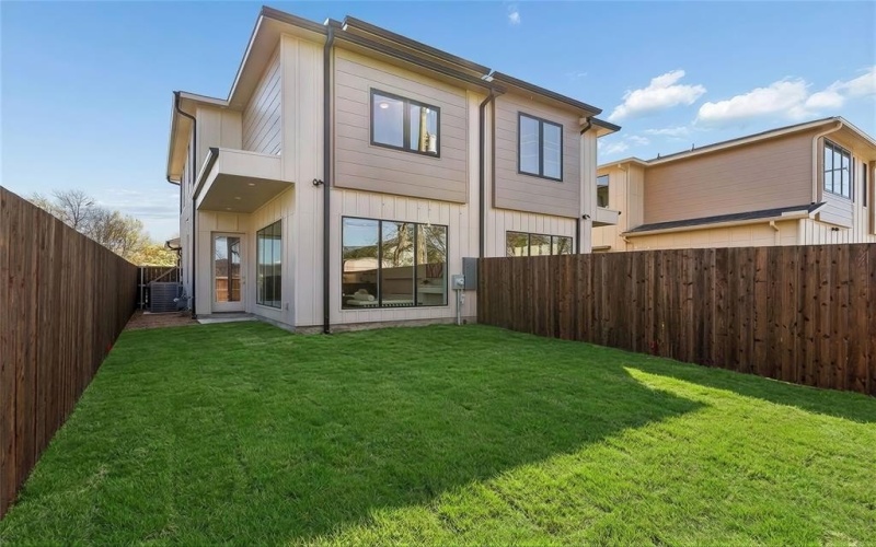 6607 Roper Street, Dallas, TX 75209, 3 Bedrooms Bedrooms, ,2 BathroomsBathrooms,Residential,For Sale,6607 Roper Street,0,21139302