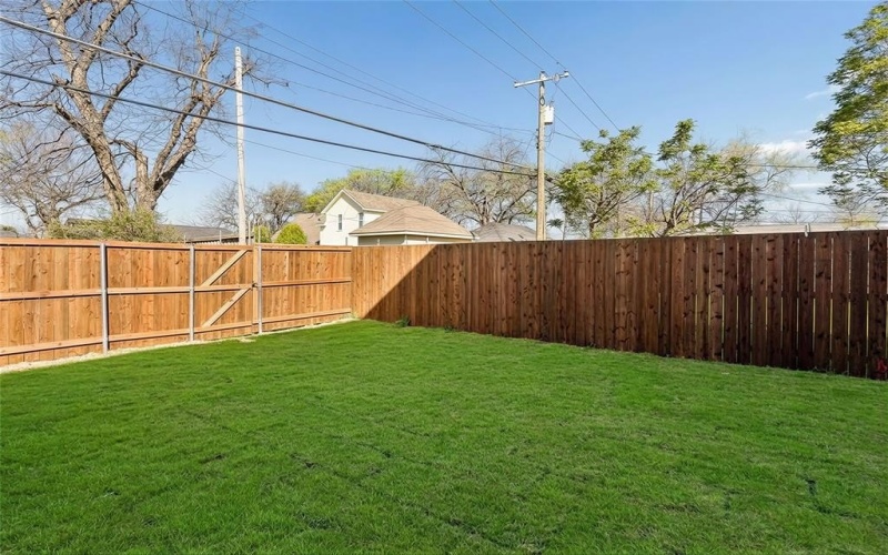 6607 Roper Street, Dallas, TX 75209, 3 Bedrooms Bedrooms, ,2 BathroomsBathrooms,Residential,For Sale,6607 Roper Street,0,21139302
