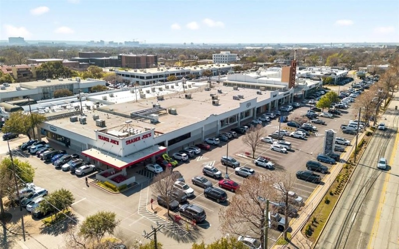 6607 Roper Street, Dallas, TX 75209, 3 Bedrooms Bedrooms, ,2 BathroomsBathrooms,Residential,For Sale,6607 Roper Street,0,21139302