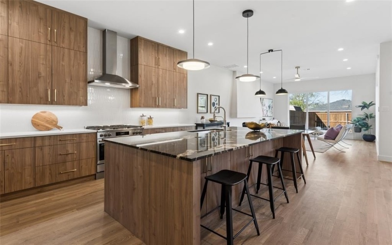 6607 Roper Street, Dallas, TX 75209, 3 Bedrooms Bedrooms, ,2 BathroomsBathrooms,Residential,For Sale,6607 Roper Street,0,21139302