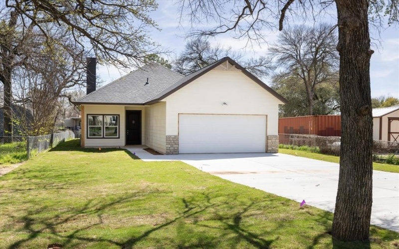 4403 N Port Ridglea Court, Granbury, TX 76049, 3 Bedrooms Bedrooms, ,2 BathroomsBathrooms,Residential,For Sale,4403 N Port Ridglea Court,0,21205543