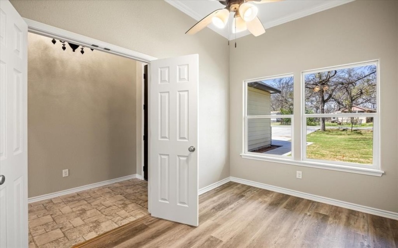 4403 N Port Ridglea Court, Granbury, TX 76049, 3 Bedrooms Bedrooms, ,2 BathroomsBathrooms,Residential,For Sale,4403 N Port Ridglea Court,0,21205543