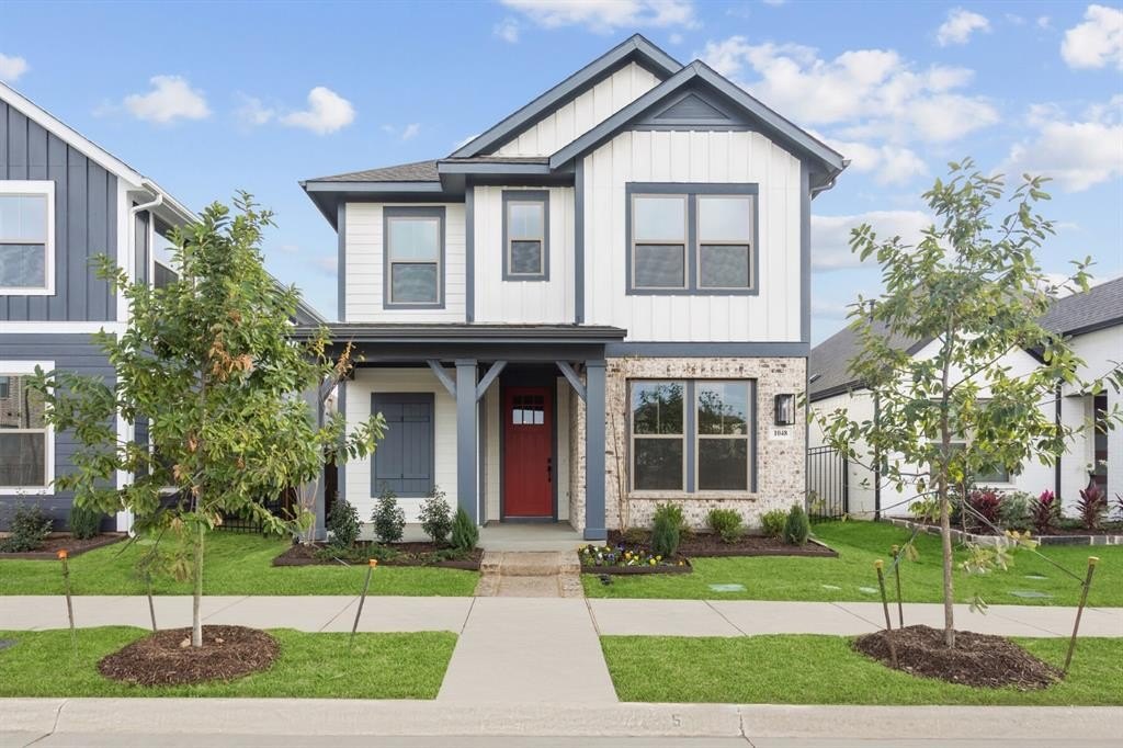 1048 Almond Blossom Circle, Crowley, TX 76036, 3 Bedrooms Bedrooms, ,2 BathroomsBathrooms,Residential,For Sale,1048 Almond Blossom Circle,20722506
