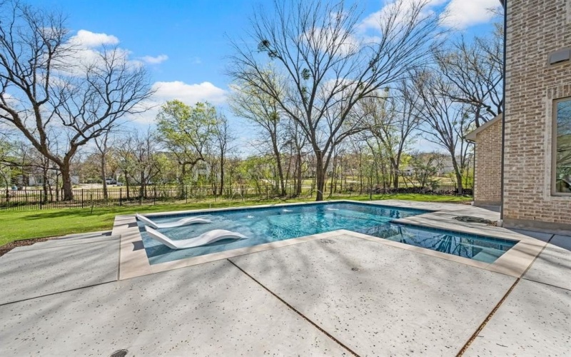 2131 Ravenwood Drive, Keller, TX 76262, 4 Bedrooms Bedrooms, ,3 BathroomsBathrooms,Residential,For Sale,2131 Ravenwood Drive,0,21206894