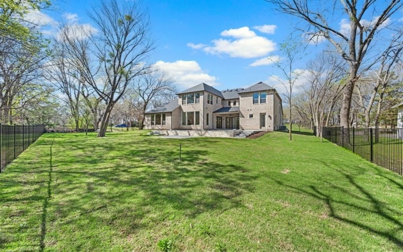 2131 Ravenwood Drive, Keller, TX 76262, 4 Bedrooms Bedrooms, ,3 BathroomsBathrooms,Residential,For Sale,2131 Ravenwood Drive,0,21206894