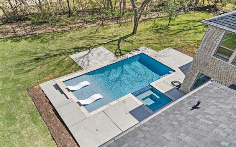 2131 Ravenwood Drive, Keller, TX 76262, 4 Bedrooms Bedrooms, ,3 BathroomsBathrooms,Residential,For Sale,2131 Ravenwood Drive,0,21206894