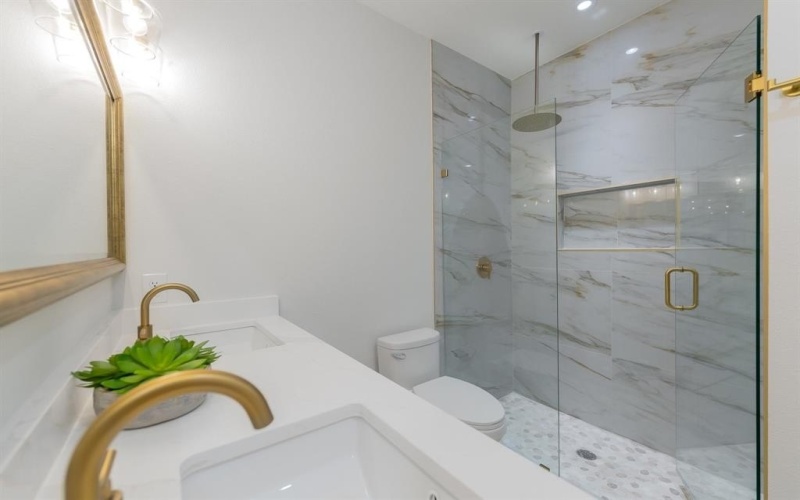 6220 Purple English Oak, Royse City, TX 75189, 4 Bedrooms Bedrooms, ,3 BathroomsBathrooms,Residential,For Sale,6220 Purple English Oak,0,21211312