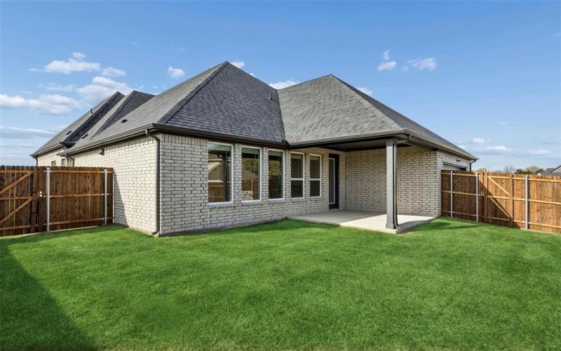 1929 Comanche Drive, DeSoto, TX 75115, 4 Bedrooms Bedrooms, ,3 BathroomsBathrooms,Residential,For Sale,1929 Comanche Drive,0,21211813