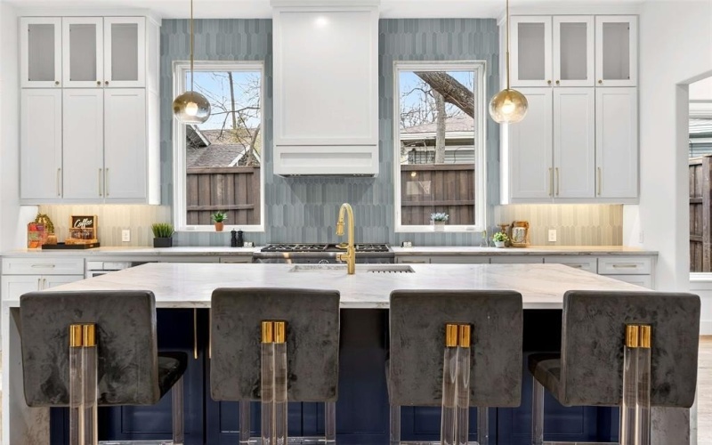 5940 Bryan Parkway, Dallas, TX 75206, 4 Bedrooms Bedrooms, ,5 BathroomsBathrooms,Residential,For Sale,5940 Bryan Parkway,0,21212706